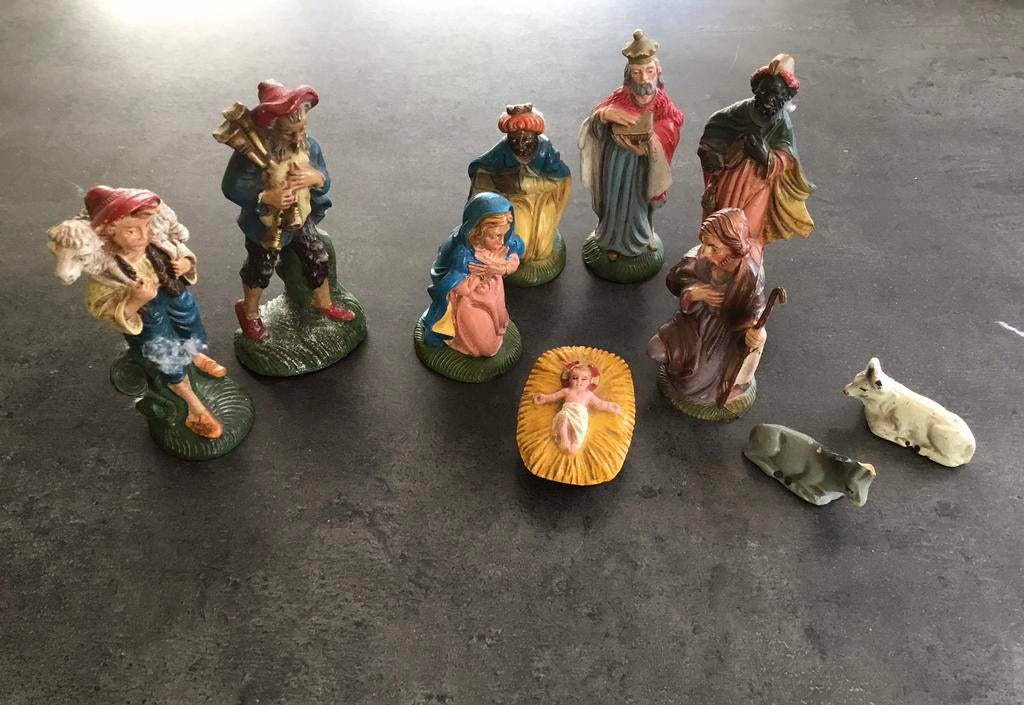 Oude kerststalbeeldjes, Ophalen of Verzenden, Zo goed als nieuw