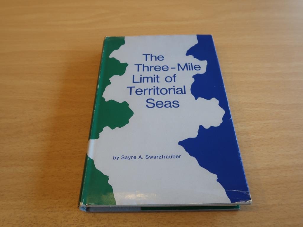 The Three-Mile Limit of Territorial Seas, Ophalen