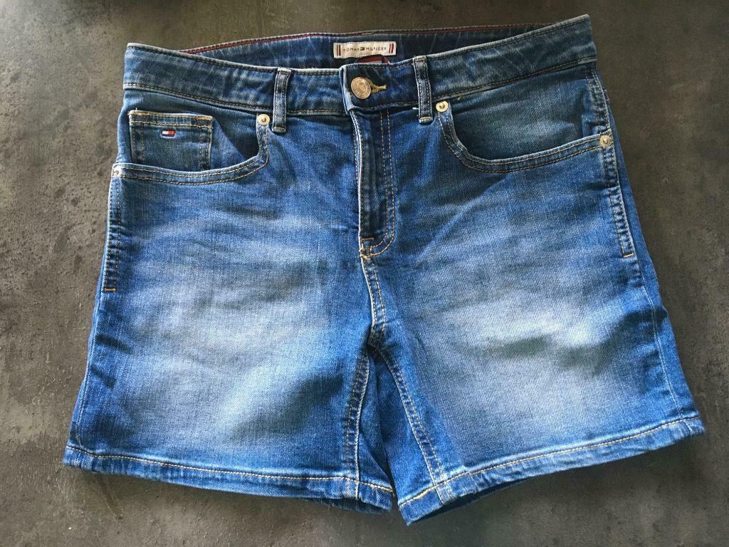 Jeans short Tommy Hilfiger maat 176, Kinderen en Baby's, Kinderkleding | Maat 176, Ophalen of Verzenden, Zo goed als nieuw, Tommy Hilfiger