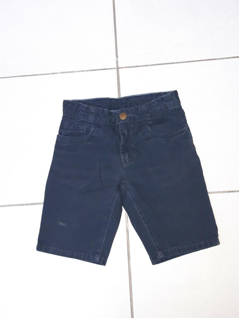 Deftige jeans short donkerblauw 134 - 9j jongen jbc besties, Broek, JBC, Ophalen of Verzenden, Zo goed als nieuw