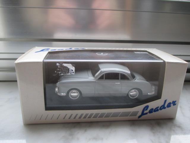 Leader/Ford Comete/ 1:43 /Neuf dans sa boîte, Enlèvement ou Envoi, Neuf, Voiture
