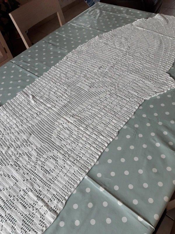 chemin de table fait main, Envoi, Comme neuf, Ovale, Intérieur