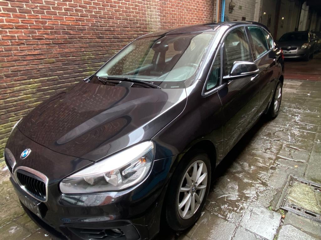 BMW, Auto's, BMW, Achterwielaandrijving, 4 cilinders, Zwart, 2 Reeks Active Tourer