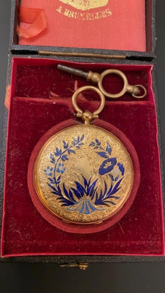 Montre gousset en or (25 gr) cylindre 8 rubis clé émail bleu, Enlèvement, Or, Autres types, Avec pierre précieuse
