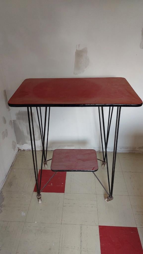 Meuble TV vintage, Enlèvement