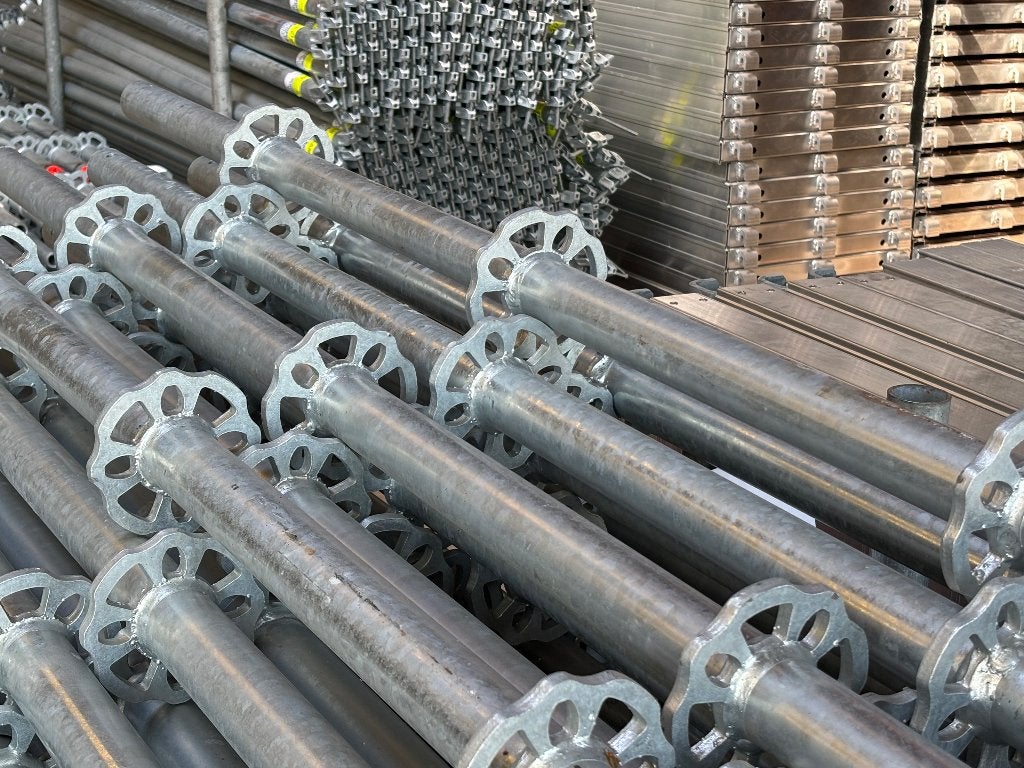 Nieuwe multidirectionele steiger – 12 m x 8 m –  100 m², Ophalen, Nieuw
