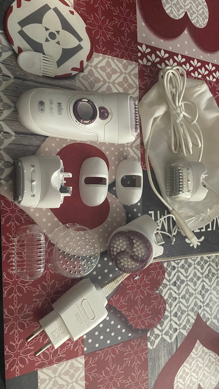 Braun silk epil 7 epilateur, rasoir/tondeuse + face spa, Enlèvement, Utilisé