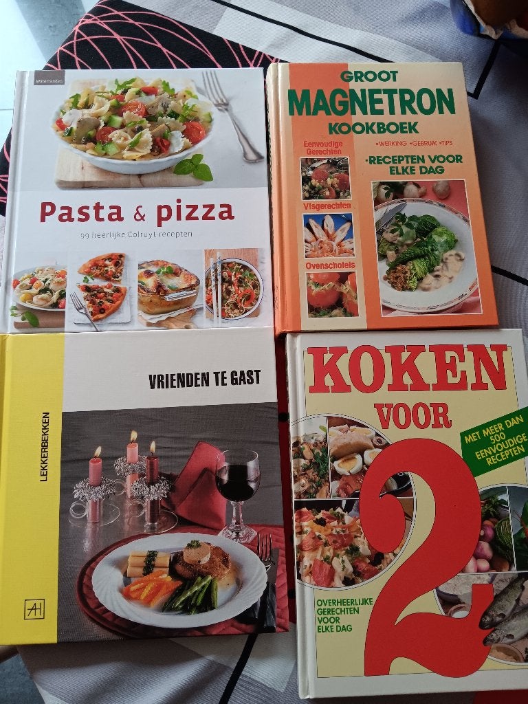 Kookboeken in mooie staat prijs is per stuk, Enlèvement, Comme neuf