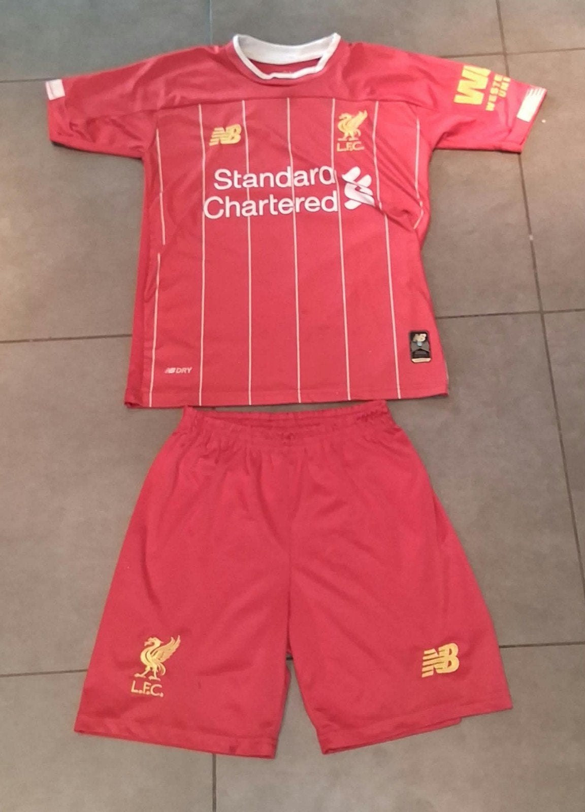 Origineel Liverpool Tenue 2019/2020 - M. Salah (Maat 12 Jaar, Sport en Fitness, Voetbal, Ophalen of Verzenden, Zo goed als nieuw