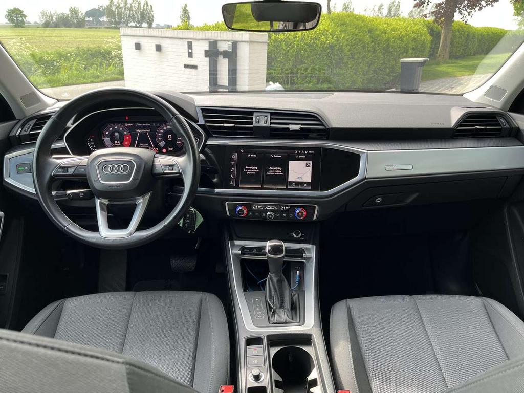 Audi Q3 Sportback 35 TFSI  S tronic/1eignr/59700km/Carplay/, Auto's, Audi, 1498 cc, Zwart, 4 cilinders, https://public.car-pass.be/vhr/1d2c99c8-e350-4d9d-9526-6bd78045305e