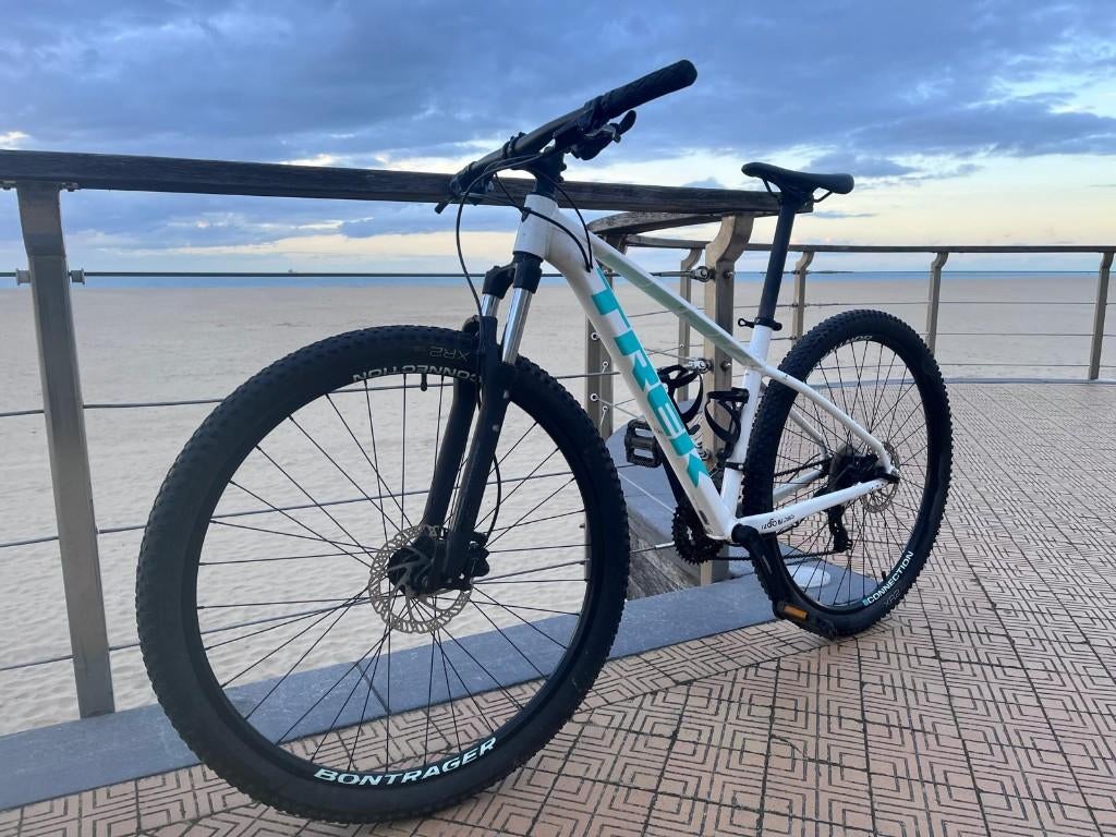 Trek Marlin 5 29" bike, zeer goede staat, klaar te rijden, Fietsen en Brommers, Fietsen | Mountainbikes en ATB, Gebruikt, Trek