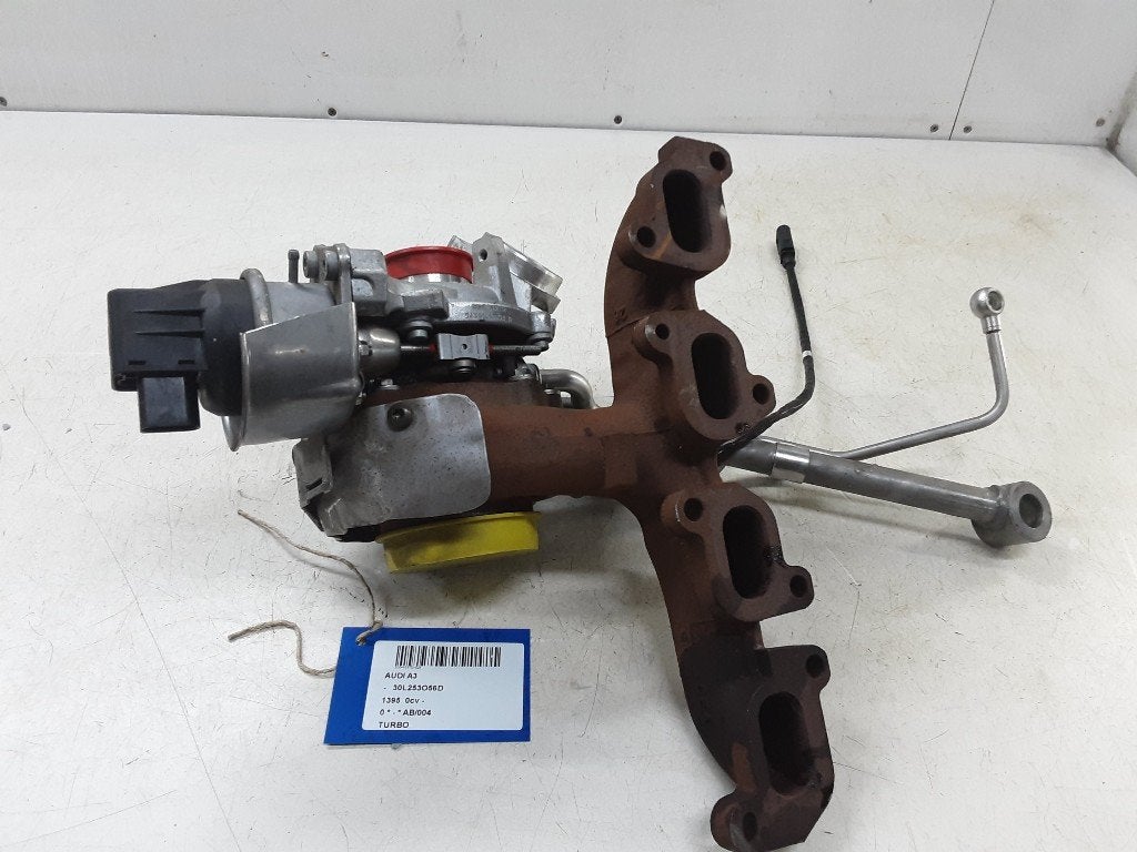 TURBOCOMPRESSEUR Audi A3 Sportback (8PA) (03L253056D), Utilisé, Audi