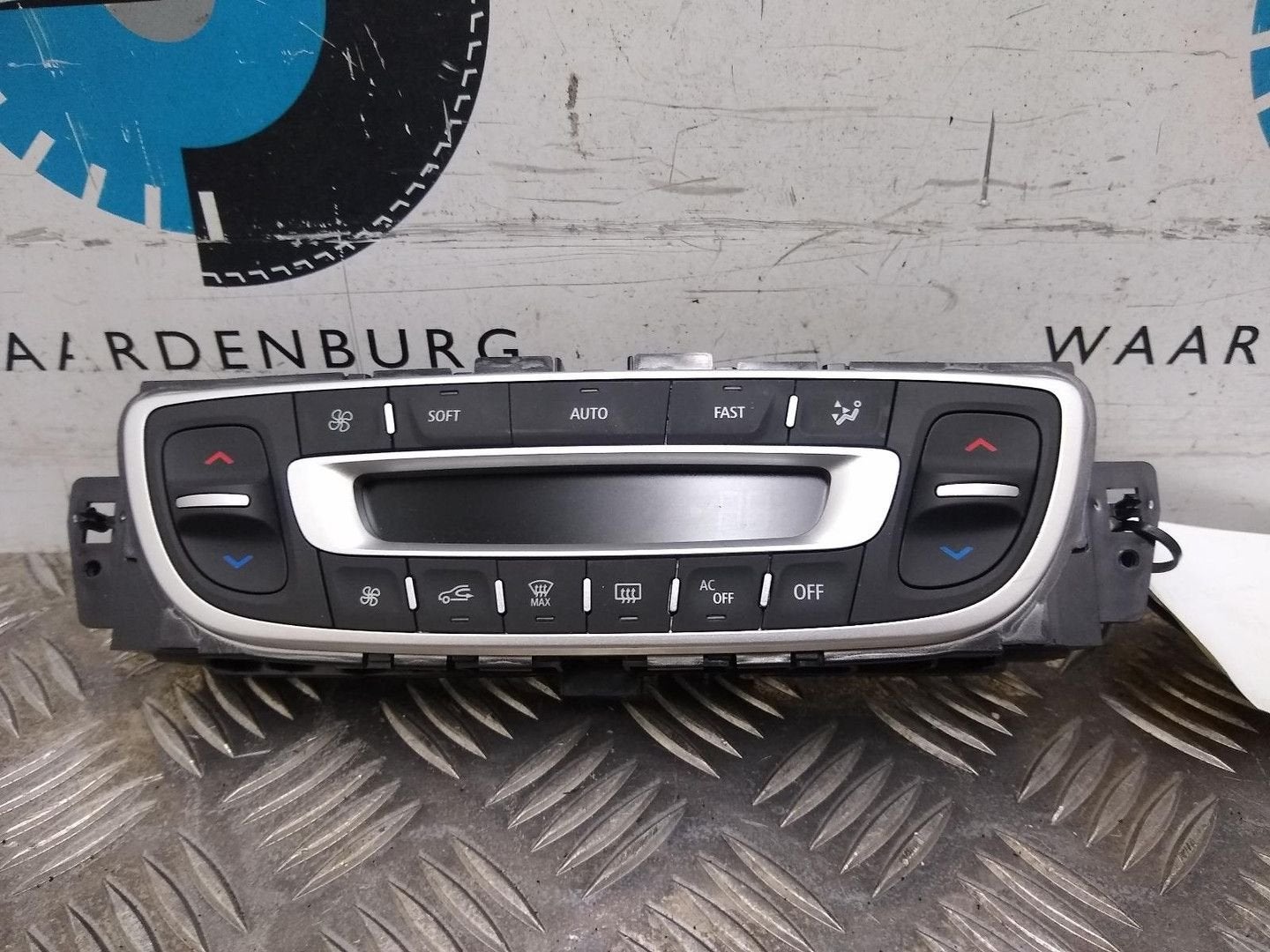 RENAULT MEGANE KACHEL BEDIENINGSPANEEL 275100007R 2010, Enlèvement ou Envoi, Utilisé, ARN reconnu