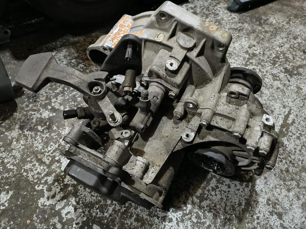 Volkswagen Golf 6 1.6Tdi LUB Versnellingsbak, Auto-onderdelen, Gebruikt, Volkswagen, ., Ophalen of Verzenden