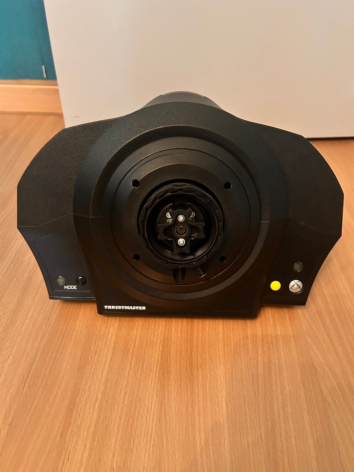Thrustmaster TX racing wheel servo base, Games en Spelcomputers, Spelcomputers | Xbox | Accessoires, Ophalen, Zo goed als nieuw