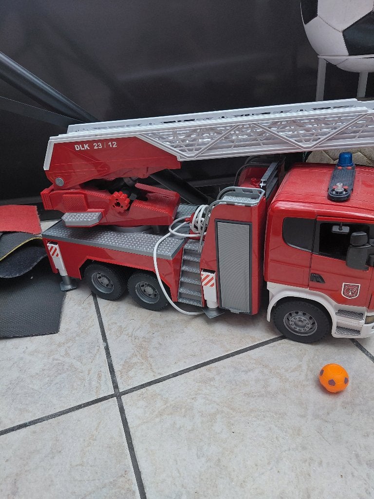 Brandweerwagen, Ophalen, Gebruikt
