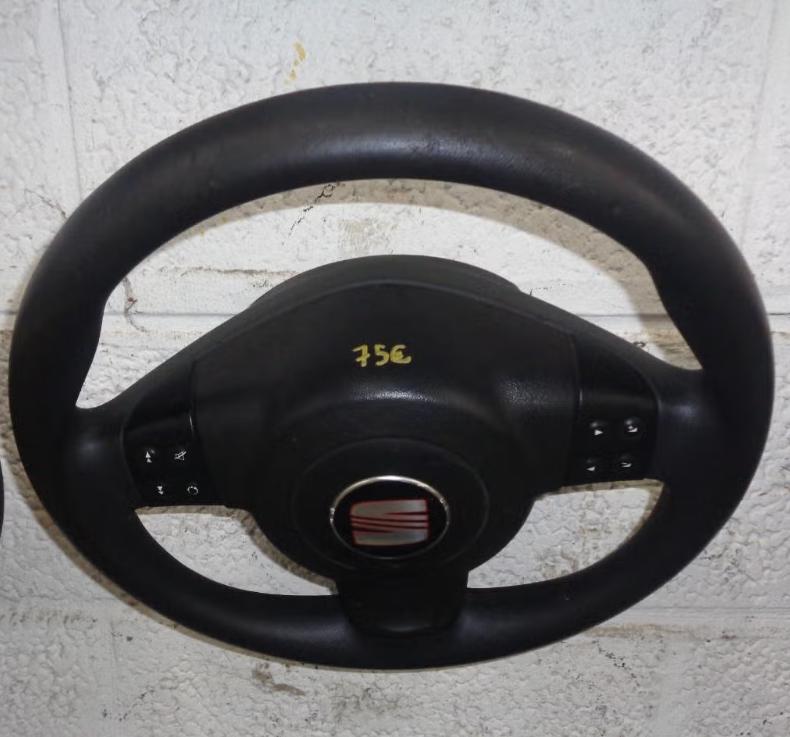 A vendre volant Seat 3 branches, Ophalen, Gebruikt, Seat