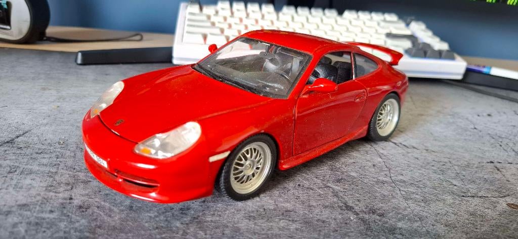 Burago porche 911, Hobby & Loisirs créatifs, Voitures miniatures | 1:18, Enlèvement, Utilisé, Voiture, Burago