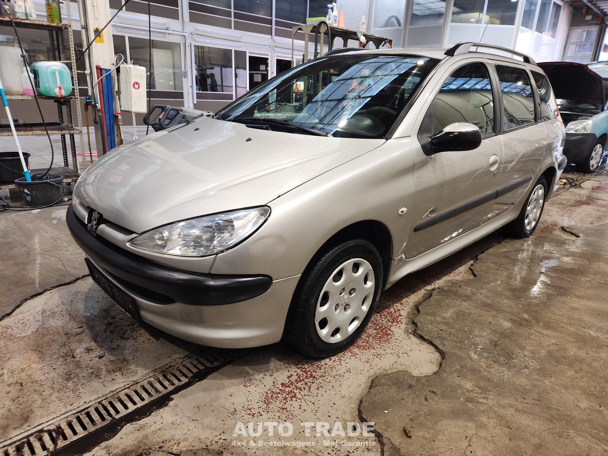 Peugeot 206 1.6 Diesel | Airco | 1 jaar garantie | keuring, Auto's, Voorwielaandrijving, Stof, 4 cilinders, 1600 cc