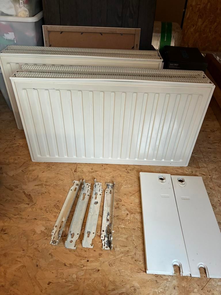 Radiateur Radson acier(deux), Enlèvement, Radiateur