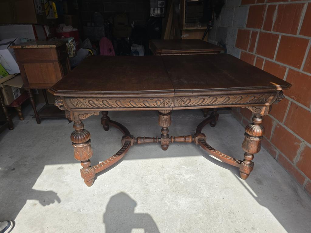 Antieke tafels, Ophalen