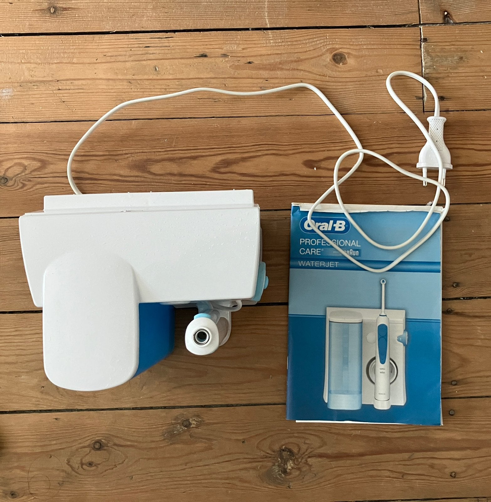 Oral B waterjet. 1x gebruikt., Ophalen of Verzenden, Zo goed als nieuw