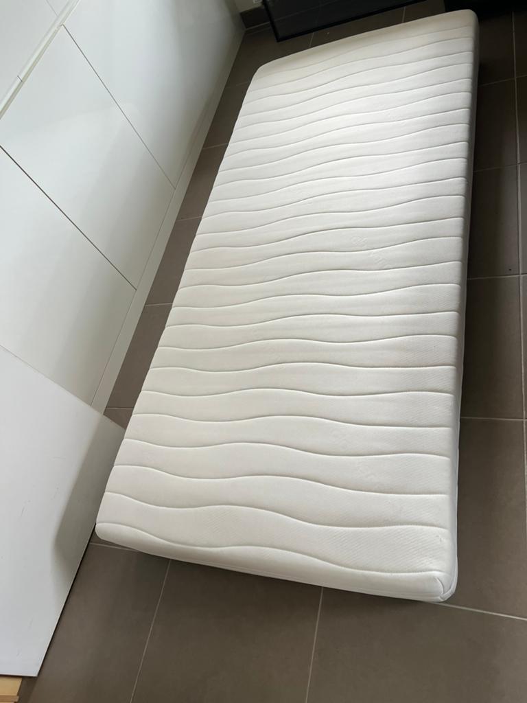 1-persoonsmatras, Ophalen, Zo goed als nieuw, Matras