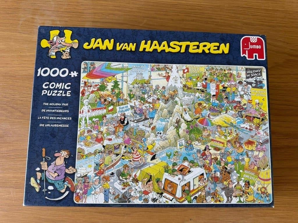 Puzzel Jan Van Haasteren De Vakantiebeurs 1000 stukjes, Ophalen of Verzenden, 500 t/m 1500 stukjes, Zo goed als nieuw, Legpuzzel