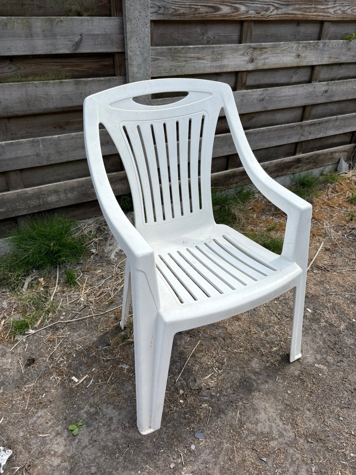 6 mooie tuinstoelen, Ophalen, Zo goed als nieuw