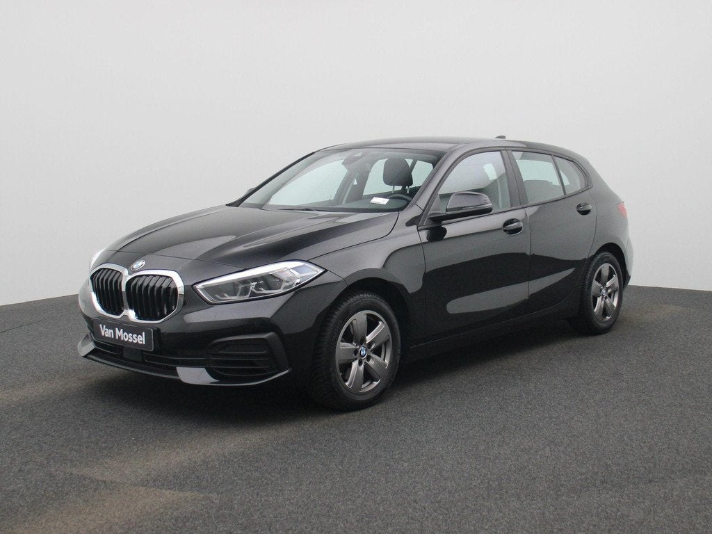 BMW 1 Reeks Hatch 116iA Carplay | Zetelverwarming | LED | Cr, Auto's, Gebruikt, 5 zetels, 3 cilinders, 133 g/km
