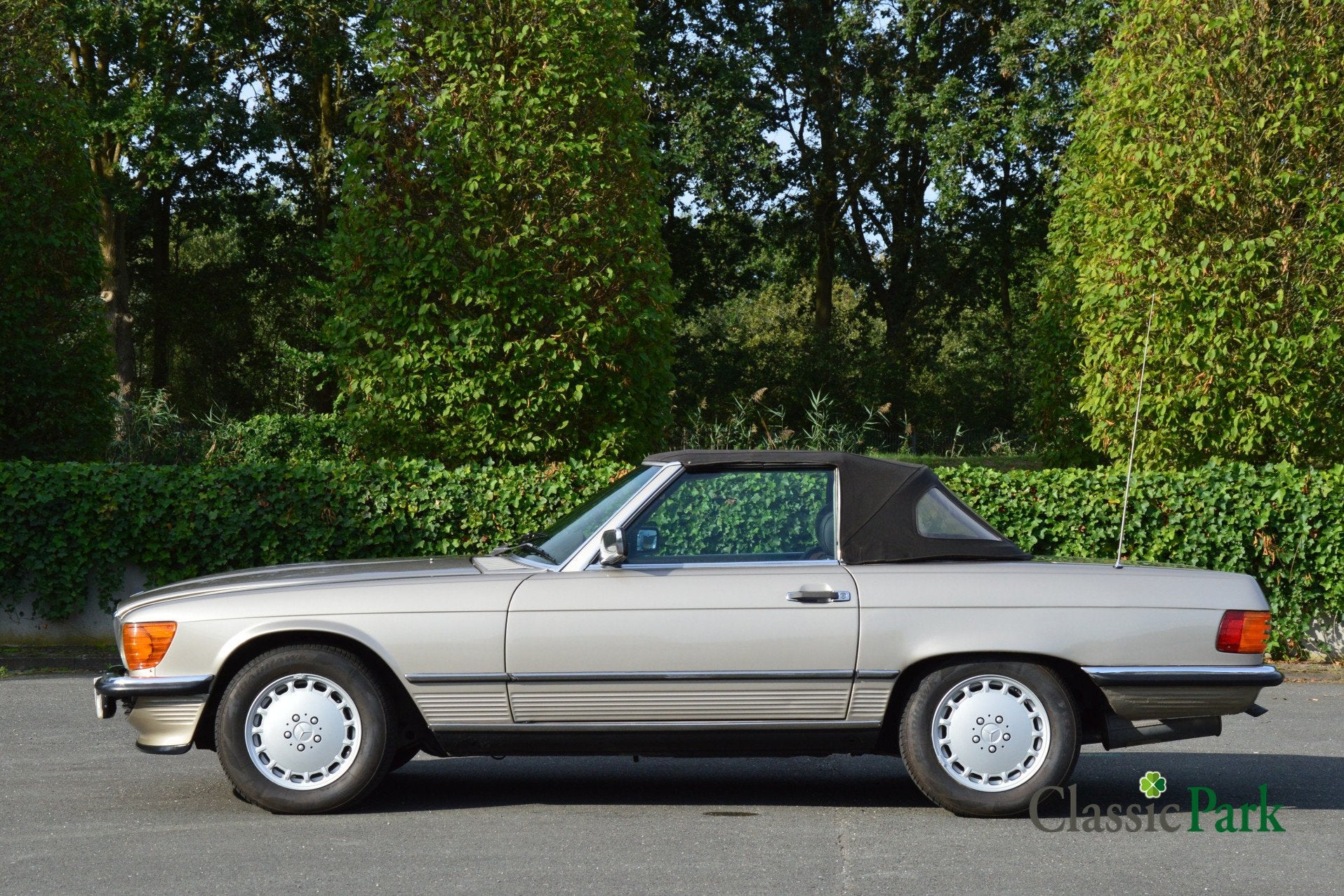Mercedes-Benz 500-serie 560 SL (bj 1986, automaat), foto 6