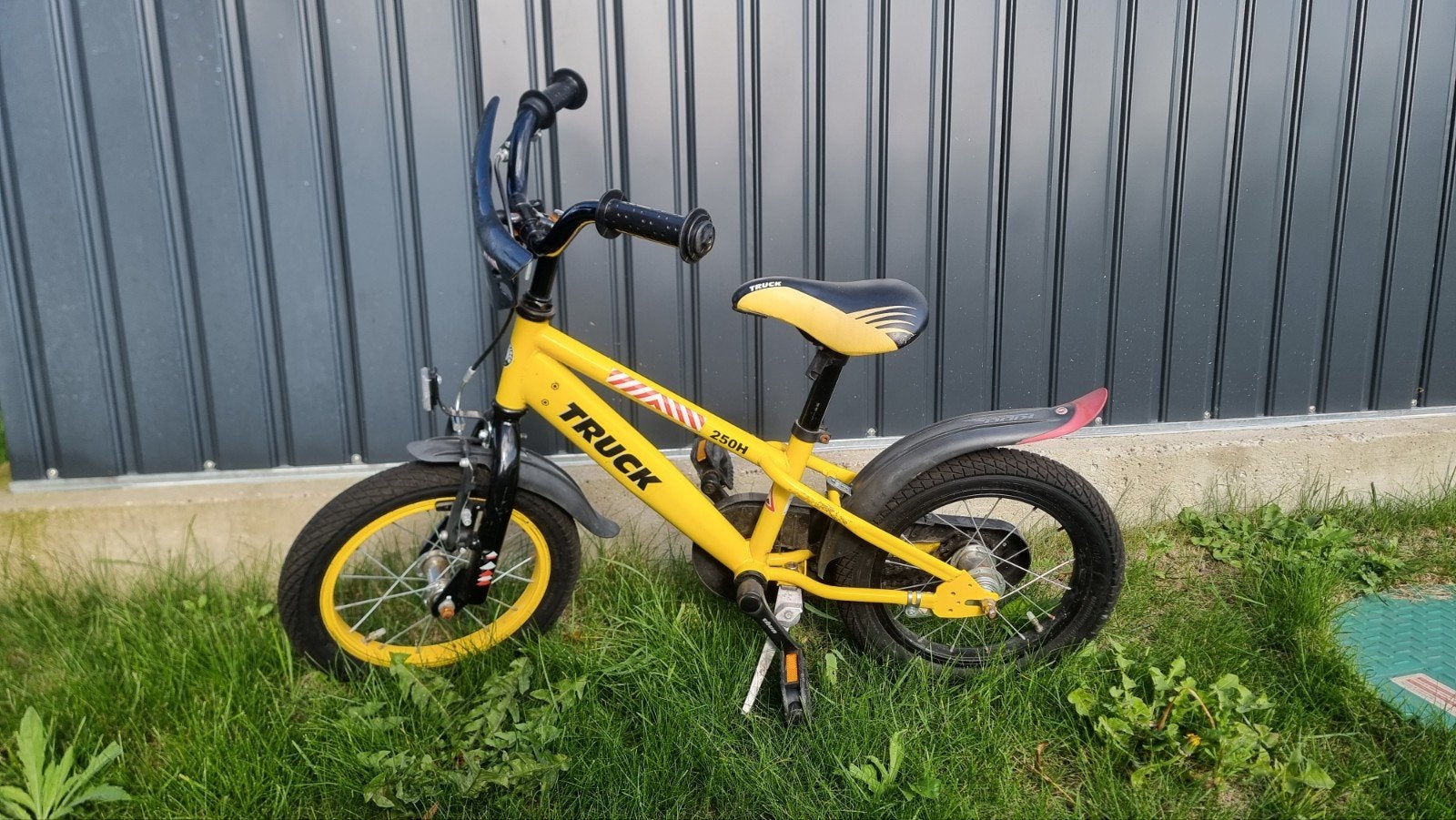 Kinderfiets geel en zwart, Fietsen en Brommers, Ophalen, Gebruikt, Schijfrem