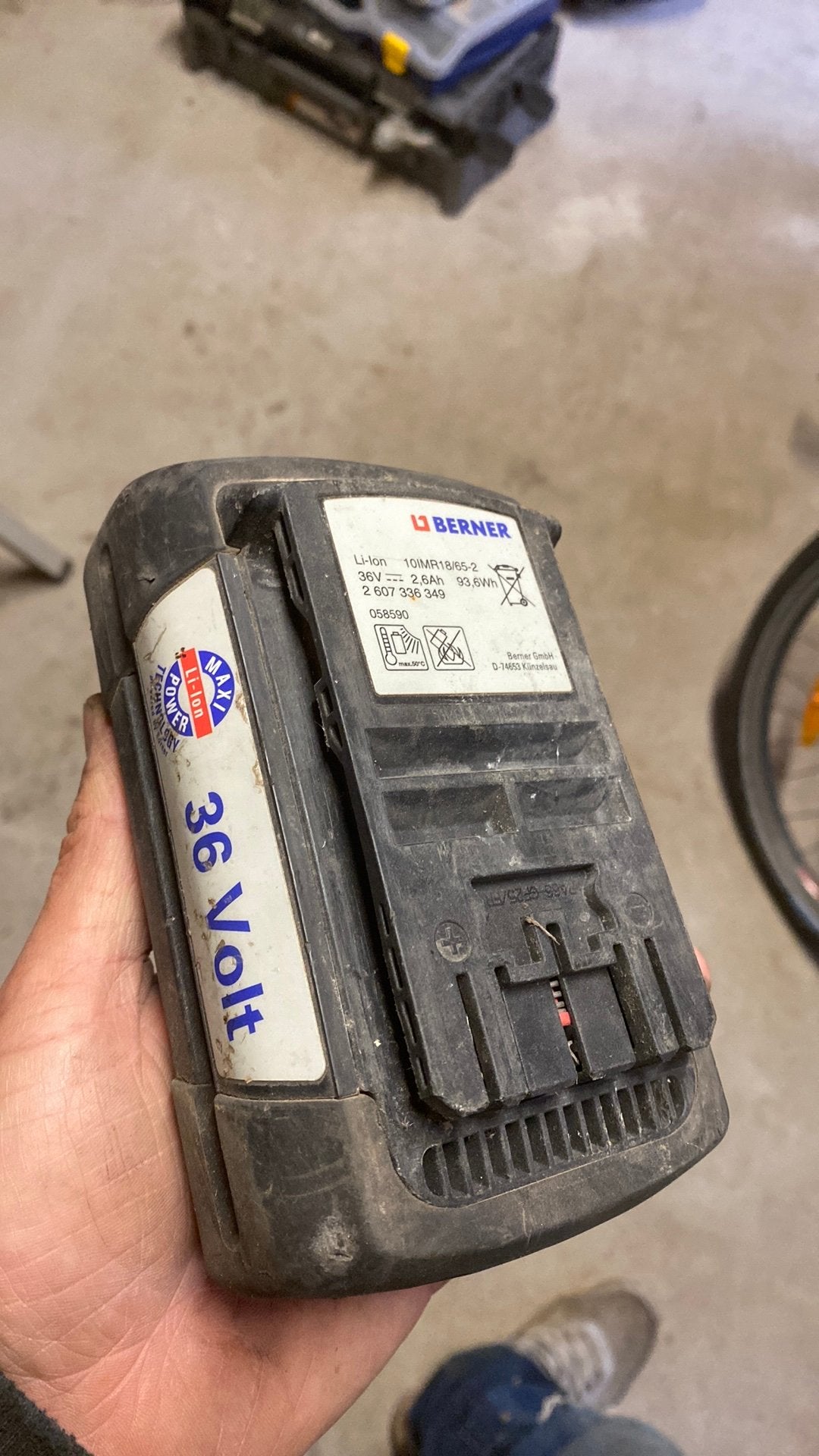 Berner accu 36V 2,6Ah, Bricolage & Construction, Outillage | Foreuses, Enlèvement