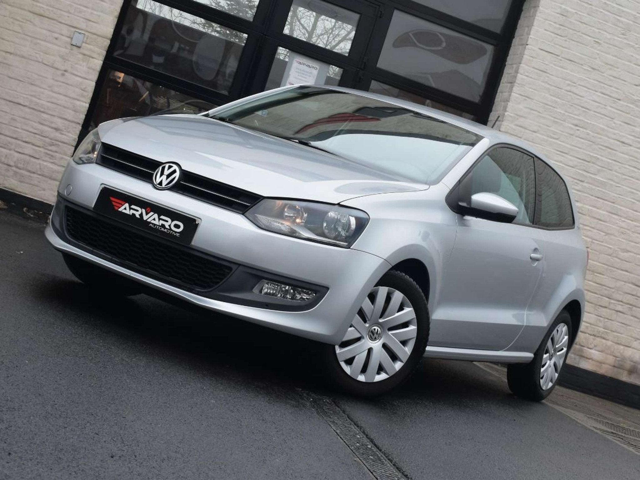 Volkswagen Polo 1.2i Team / Cruise / PDC / Verw Zetels / Gar, Voorwielaandrijving, Euro 5, Stof, Gebruikt