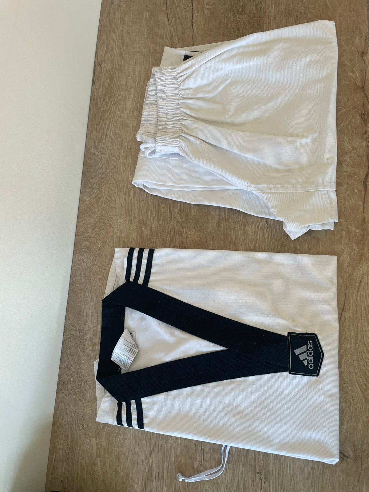 Taekwondo pak adidas, Sport en Fitness, Vechtsporten en Zelfverdediging, Ophalen, Nieuw, Taekwondo, Vechtsportkleding