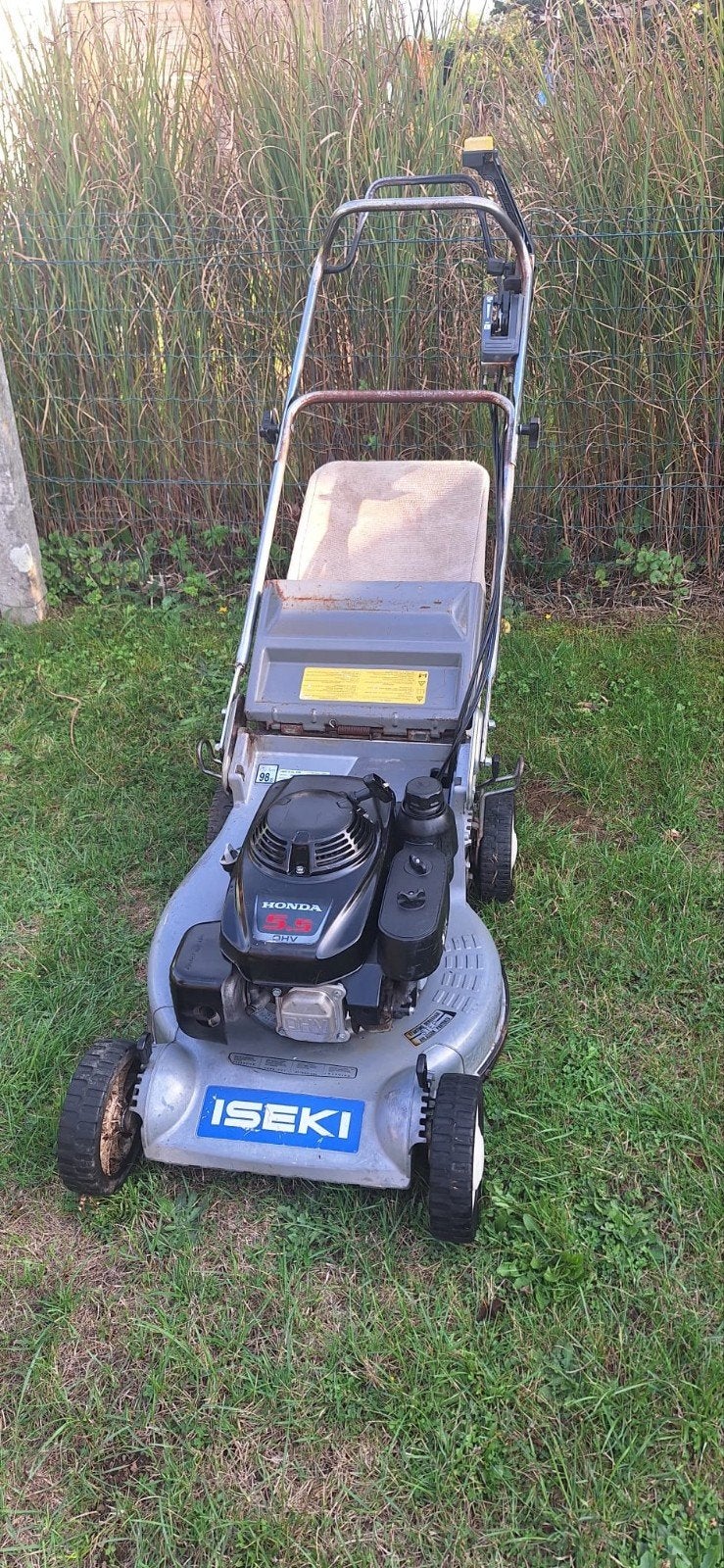 Tondeuse professionnelle ISEKI moteur HONDA, Jardin & Terrasse, Enlèvement, Vitesses