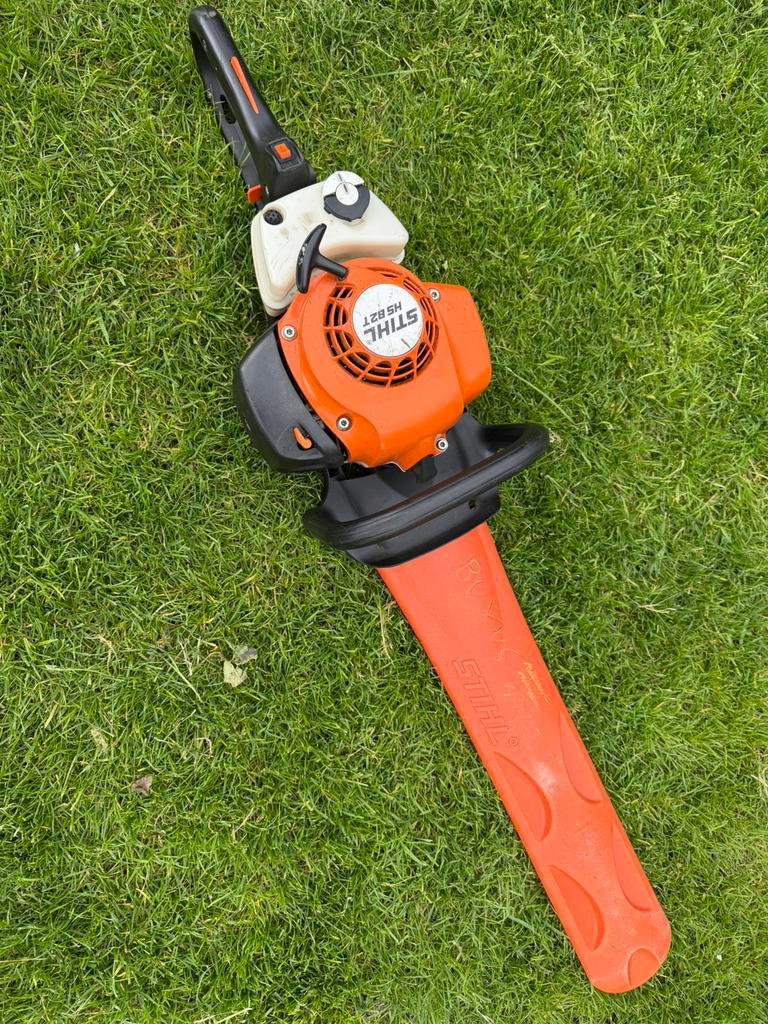 Stihl HS 82T haagschaar, Jardin & Terrasse, Taille-haies, Utilisé, Essence, Enlèvement