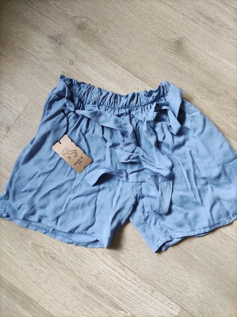 NIEUWE short S, Vêtements | Femmes, Culottes & Pantalons, Neuf, Enlèvement ou Envoi, Taille 36 (S), Bleu