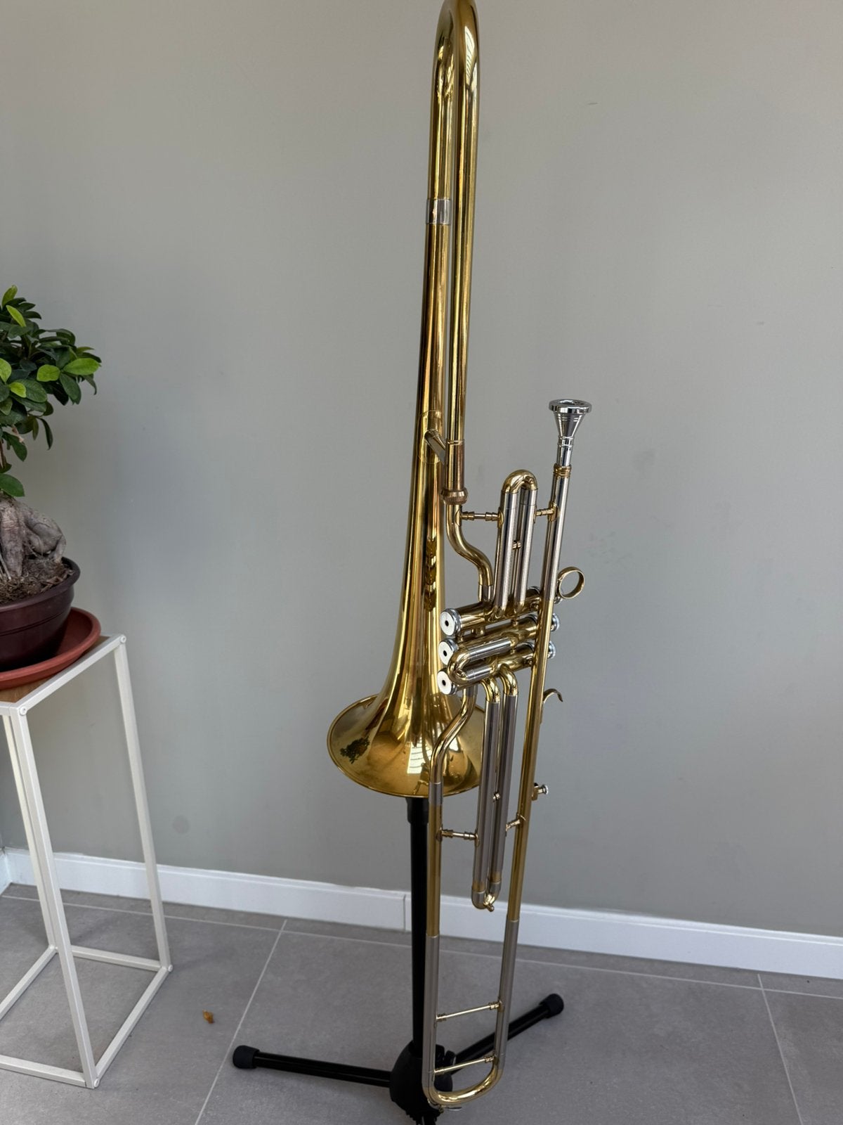 Ventieltrombone Century , werkt perfect, Muziek en Instrumenten, Blaasinstrumenten | Trombones, Ophalen, Zo goed als nieuw