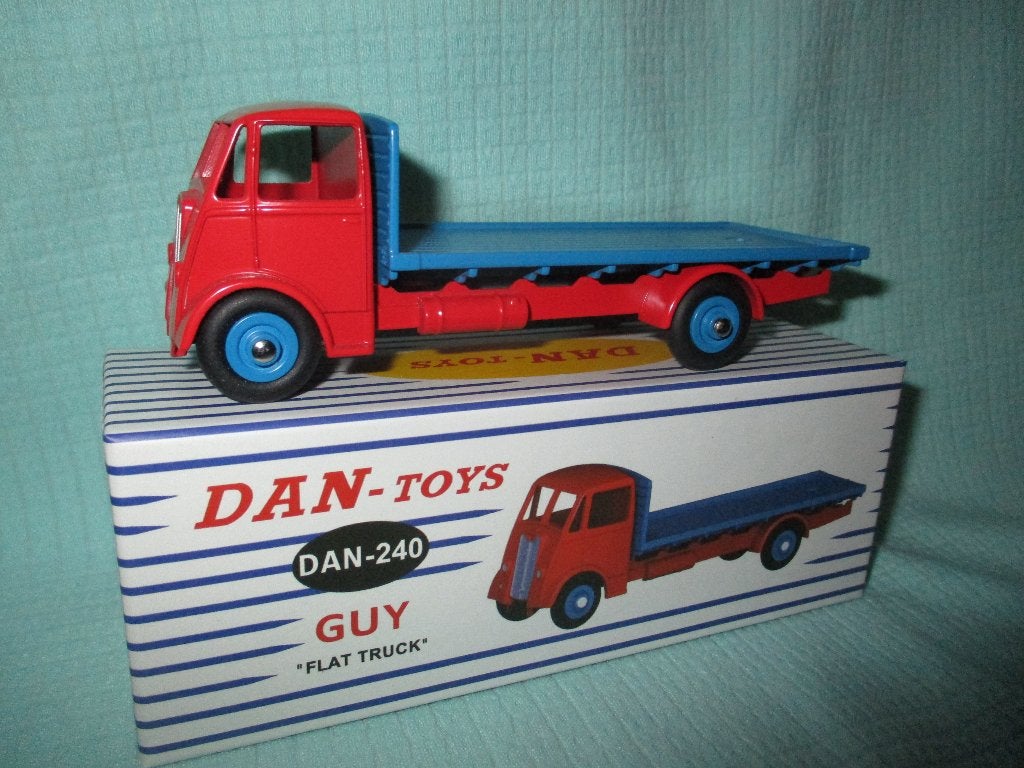 Dinky Dan-toys 240, Hobby & Loisirs créatifs, Enlèvement ou Envoi, Neuf, Bus ou Camion, Dinky Toys