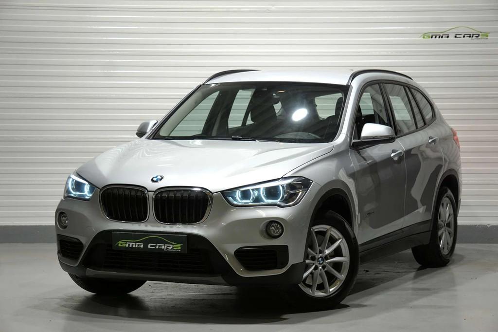 BMW X1 X1 2.0iA sDrive20 Aut-Nav-Airco-PDC-Garantie, Auto's, 1998 cc, Stof, Gebruikt, https://public.car-pass.be/vhr/06eaca66-c7ee-4ea3-bea8-2ebd347ba054