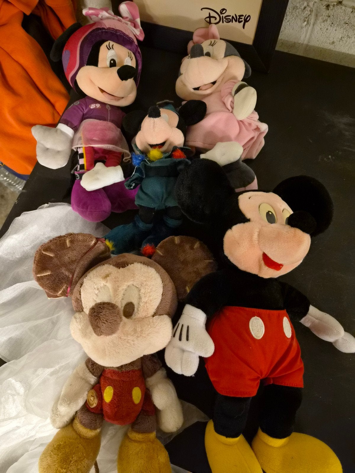 lot peluche mickey, Enlèvement, Peluche