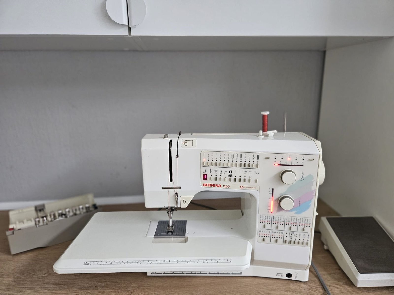 Bernina 1260 Naaimachine Uitstekende Staat, Hobby en Vrije tijd, Naaimachines en Toebehoren, Zo goed als nieuw, Naaimachine, Bernina