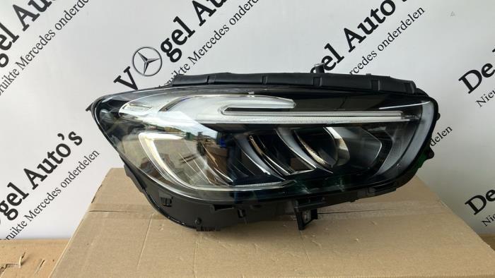 Koplamp rechts van een Mercedes B-Klasse, Auto-onderdelen, Verlichting, Gebruikt, -, Ophalen of Verzenden, -