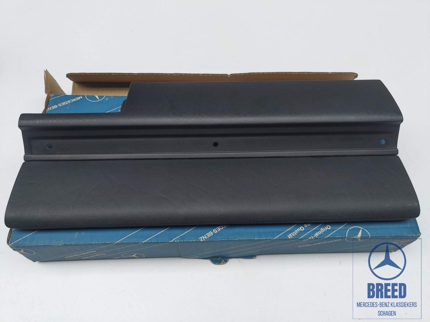 NOS deksel handschoenenkastje zwart voor Mercedes-Benz W124, Auto-onderdelen, Interieur en Bekleding, -, Nieuw, Ophalen of Verzenden