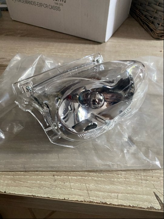 Koplamp Yamaha MBK OVETTO EN YAMAHA NEO'S 50, Fietsen en Brommers, Ophalen of Verzenden, Nieuw, Koplamp, Yamaha