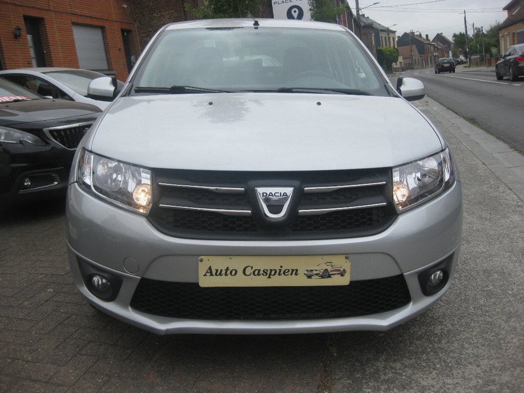 Dacia Logan 1.2i GPS Clim 66.000km Garantie 1 an, Autos, https://public.car-pass.be/vhr/d65f25d3-0945-49c1-bb30-e714163c2bb2, 4 portes