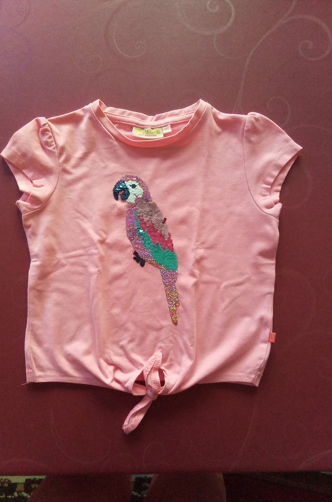 T-shirt Someone M116, Kinderen en Baby's, Kinderkleding | Maat 116, Meisje, Ophalen of Verzenden, Zo goed als nieuw, Someone