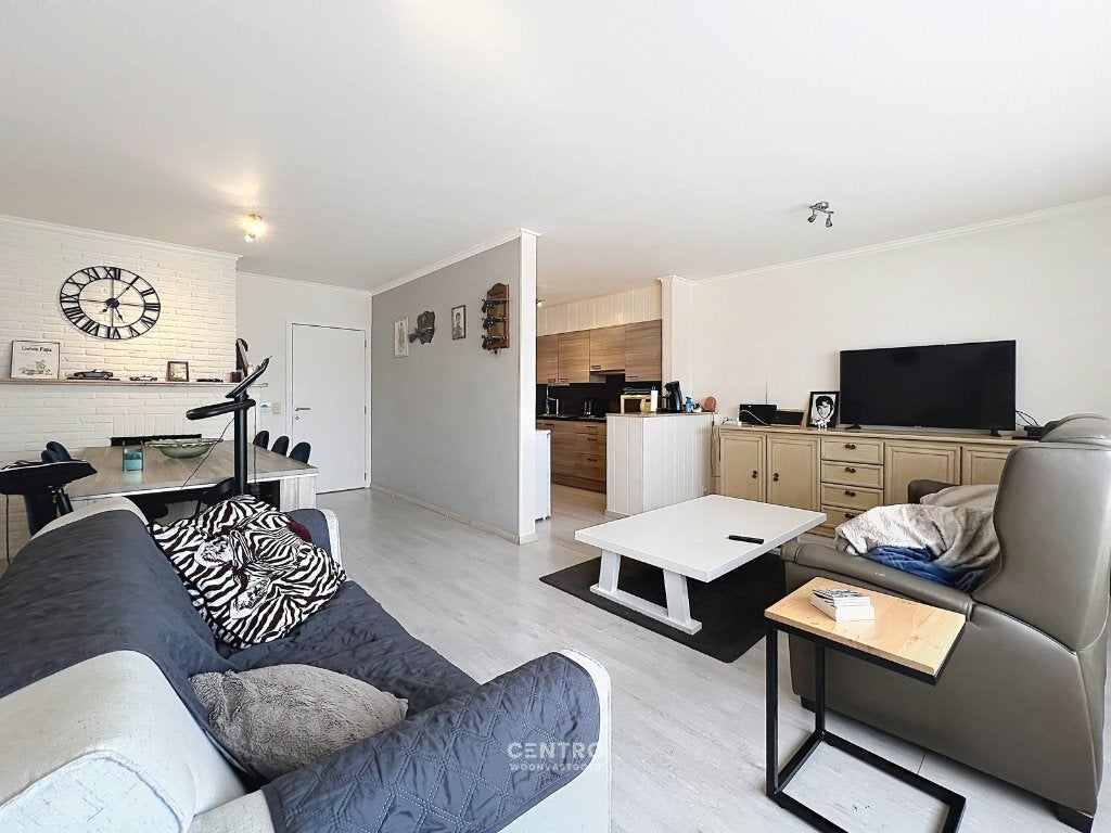 TE KOOP - Appartement, Immo, Roeselare, 75 m², 2 kamers, Provincie West-Vlaanderen