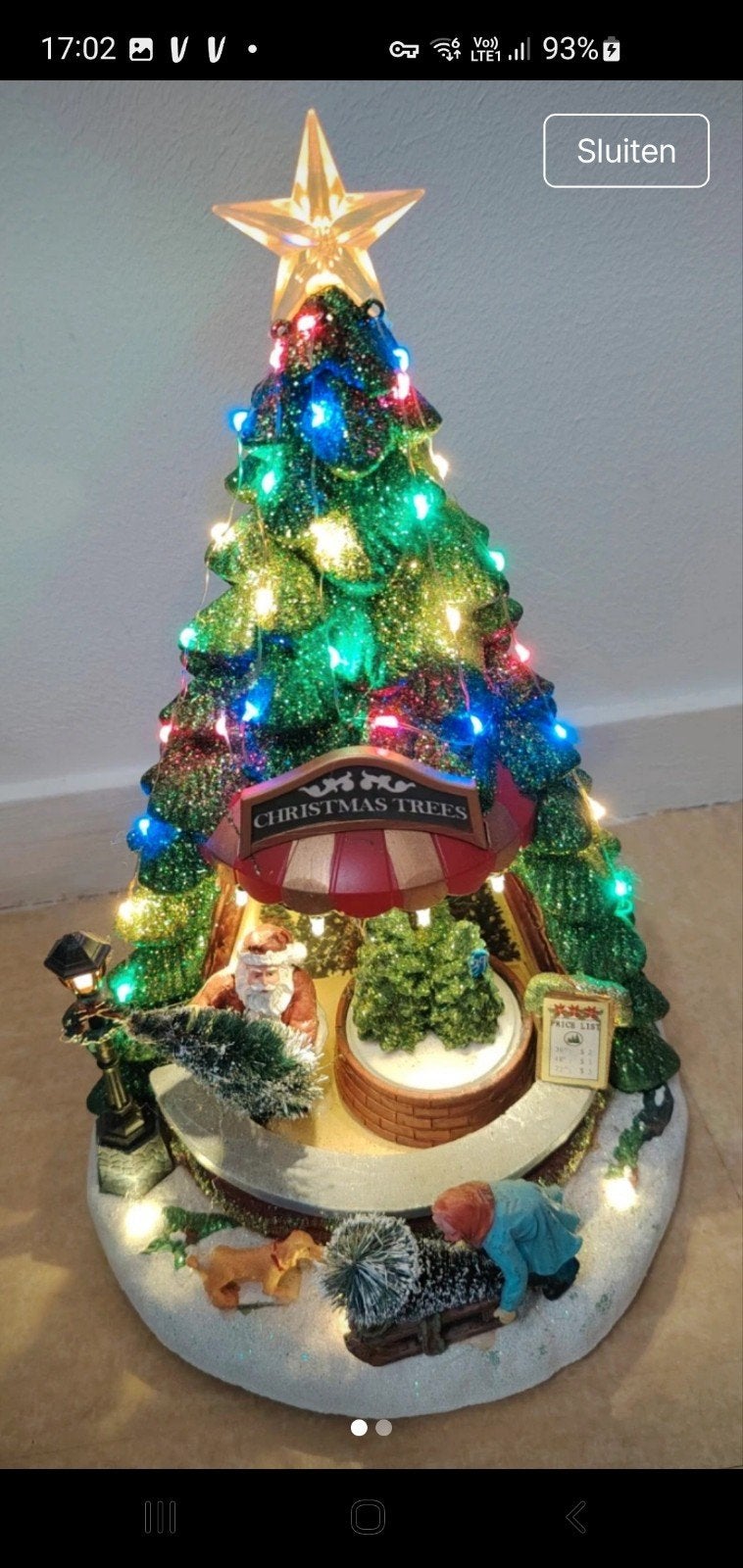 mooi grote kerstboom met verlichting in verschillende kleure, Ophalen of Verzenden